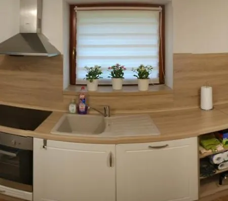 Refresh Lodge