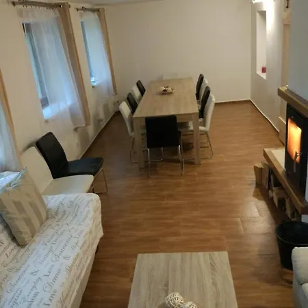 Refresh Banska Stiavnica