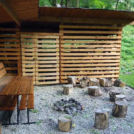 Refresh Lodge