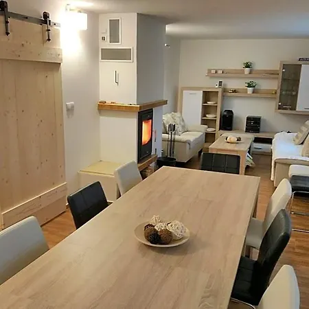 Refresh Lodge